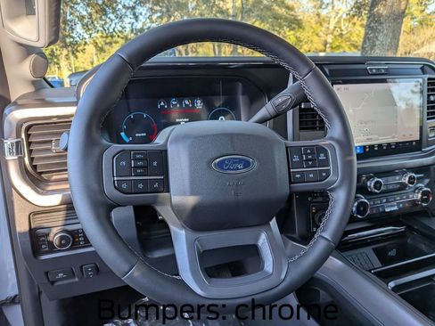 New 2026 Ford F250 Lariat w/ Black Appearance Package image 29