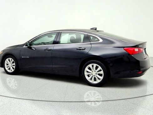 Used 2023 Chevrolet Malibu LT FWD image 7