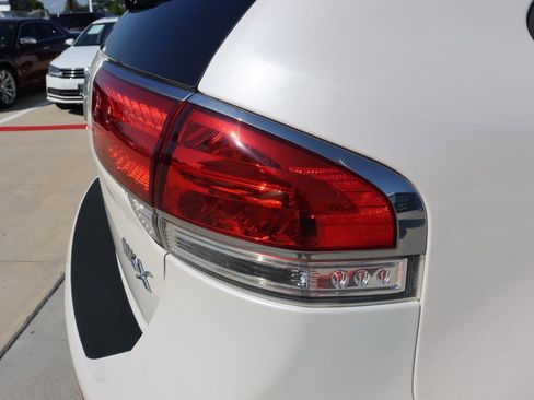 Used 2015 Lincoln MKX FWD w/ Equipment Group 102A image 11