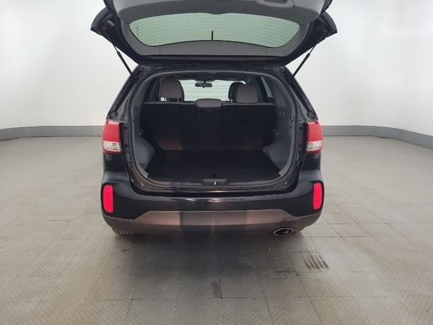 Used 2015 Kia Sorento LX AWD/4WD image 29