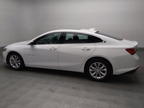 Used 2024 Chevrolet Malibu LT FWD image 3