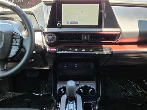 Used 2023 Toyota Prius Prime FWD image 15