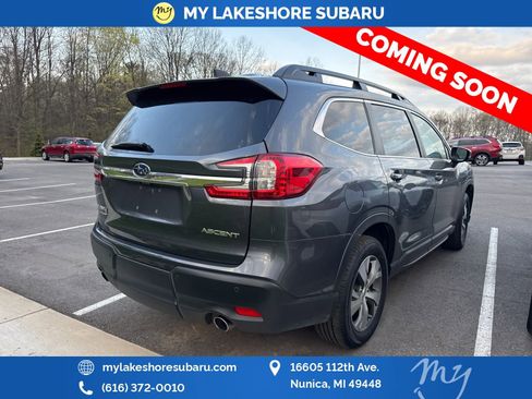 Used 2025 Subaru Ascent Premium AWD/4WD image 8