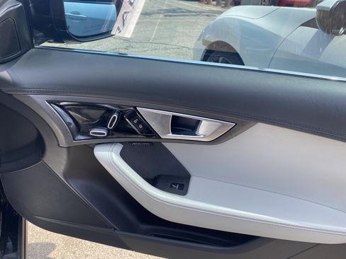 Used 2015 Jaguar F-TYPE Coupe RWD image 20