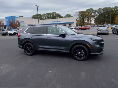 Certified 2025 Honda CR-V Sport image 2