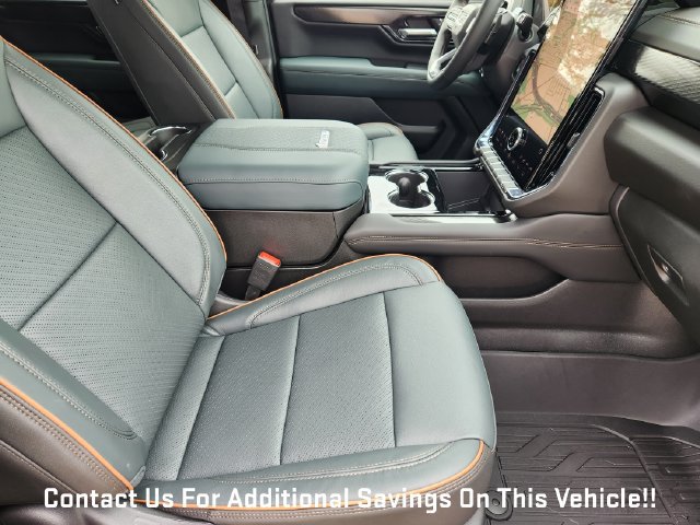 New 2027 GMC Yukon AT4 w/ AT4 Premium Package AWD/4WD image 10