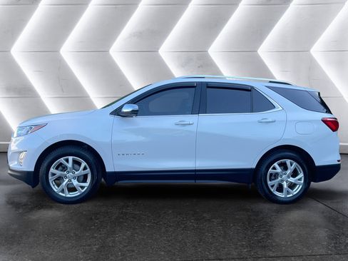 Used 2021 Chevrolet Equinox Premier AWD/4WD image 3