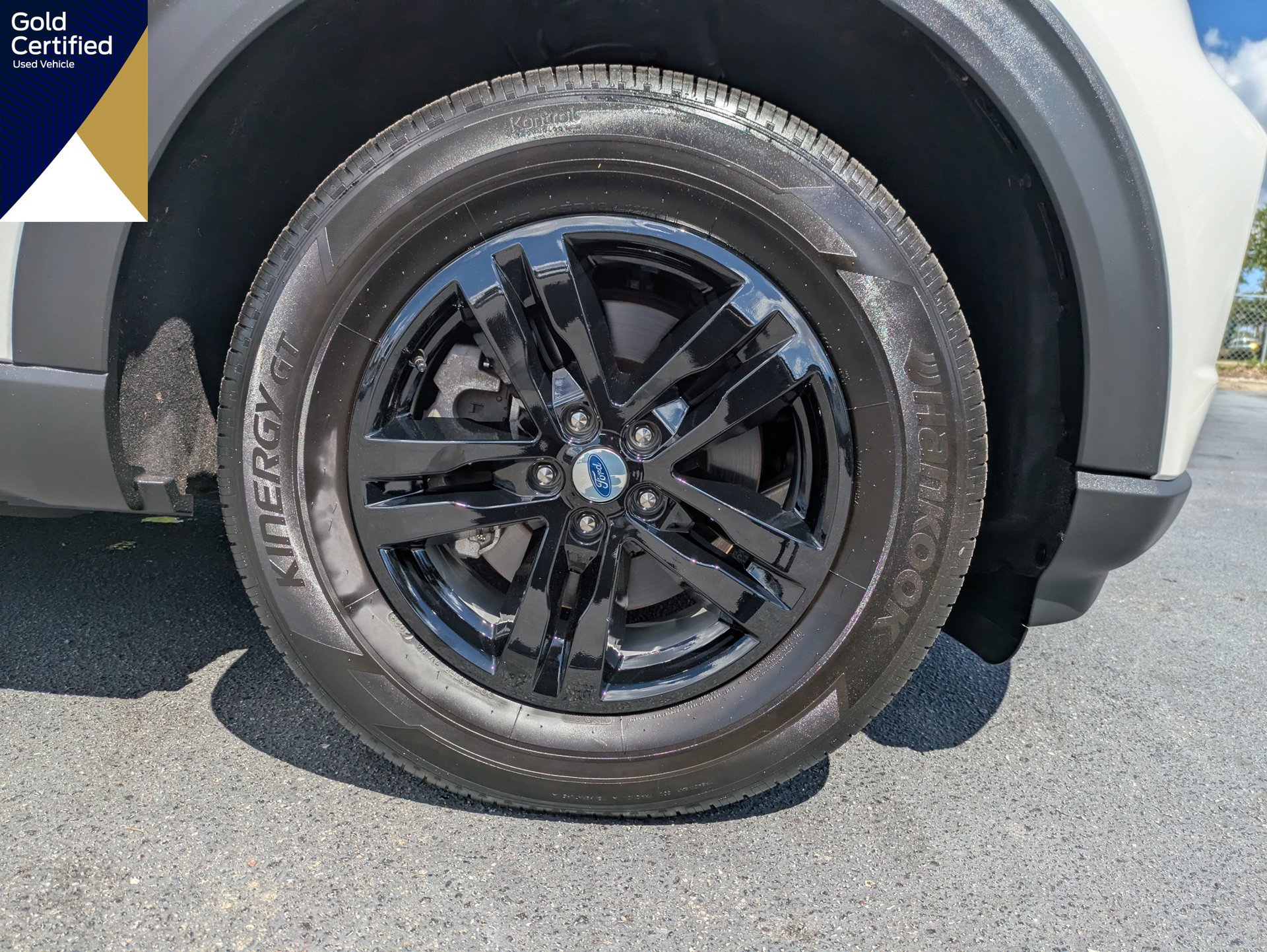 Certified 2023 Ford Explorer XLT AWD/4WD image 14