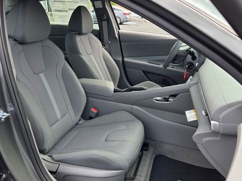 New 2026 Hyundai Elantra Sport FWD image 14