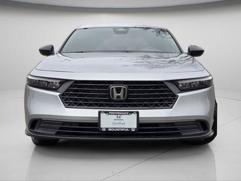 Used 2023 Honda Accord Sport image 3