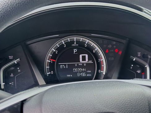 Used 2019 Honda CR-V LX image 11