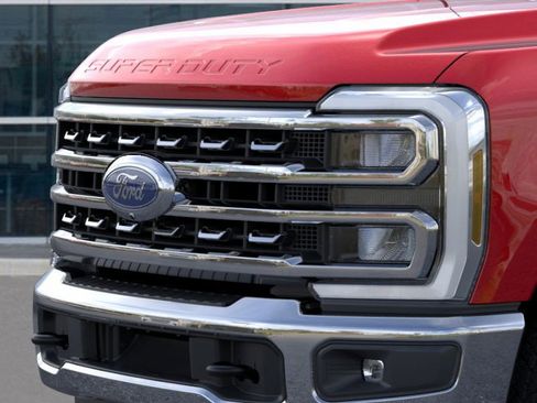 New 2026 Ford F250 Lariat w/ Chrome Package image 19