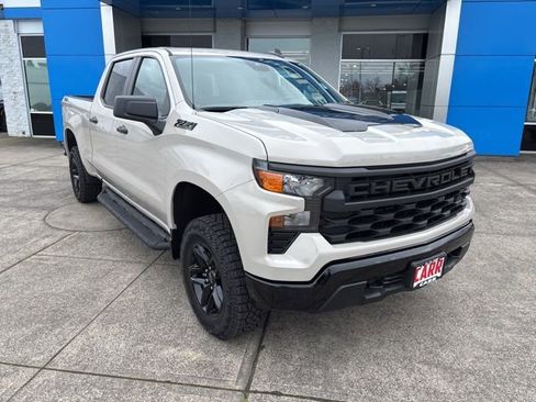 New 2026 Chevrolet Silverado 1500 Custom Trail Boss w/ Dark Appearance Package image 2