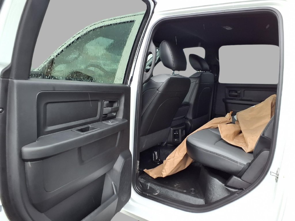 New 2026 RAM 5500 Tradesman AWD/4WD image 24