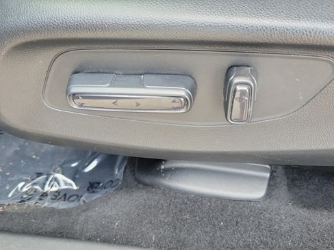 Used 2024 Honda HR-V EX-L image 22