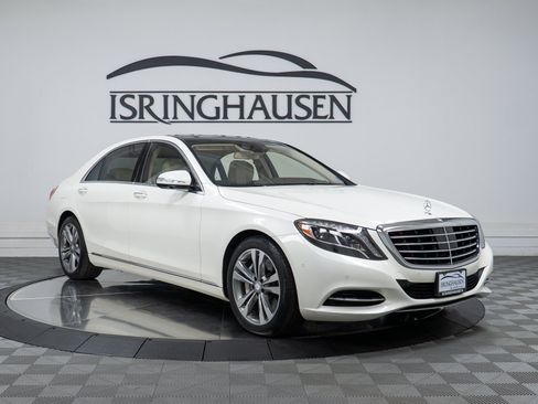 Used 2015 Mercedes-Benz S 550 4MATIC Sedan image 3