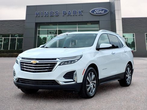 Used 2022 Chevrolet Equinox Premier AWD/4WD image 3