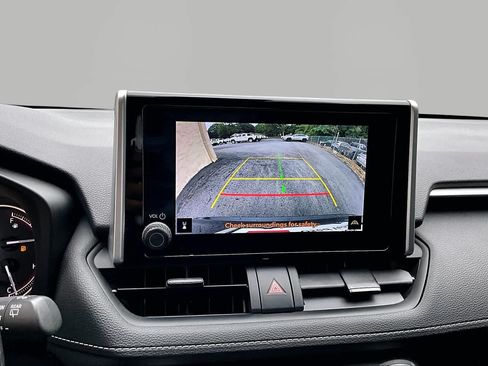 Certified 2023 Toyota RAV4 LE FWD image 27