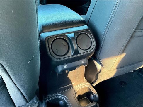 Used 2020 Jeep Gladiator Sport w/ Quick Order Package 24S image 30