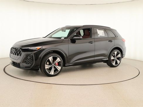 New 2025 Audi SQ5 Premium Plus image 13