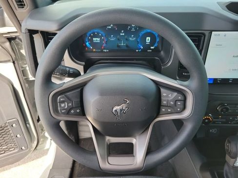 New 2026 Ford Bronco 2-Door AWD/4WD image 17