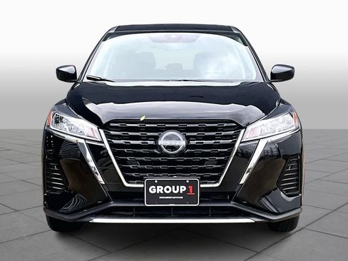 Certified 2025 Nissan Kicks Play S w/ Interior Electronics Package image 3