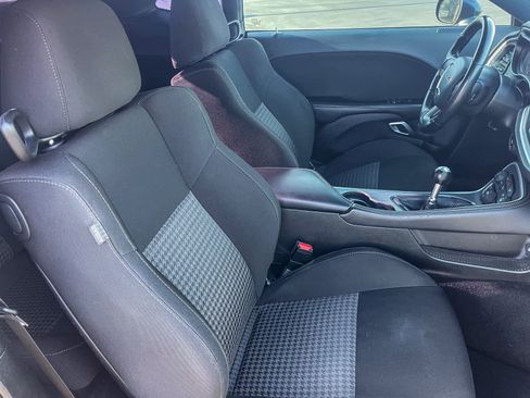 Used 2020 Dodge Challenger R/T w/ Blacktop Package image 15