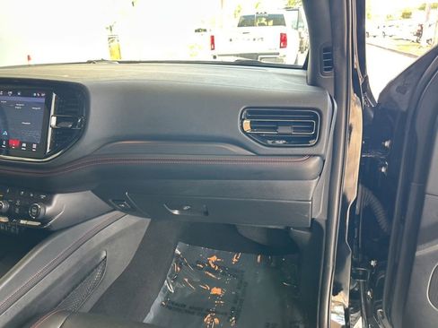 Used 2023 Dodge Durango R/T image 24