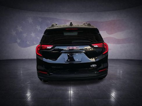 Used 2020 GMC Terrain SLT w/ Preferred Package image 4