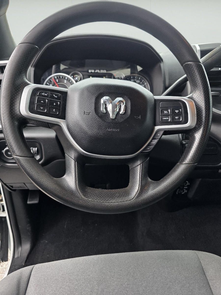 Used 2022 RAM 2500 Big Horn AWD/4WD image 33