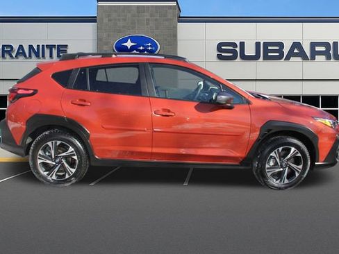 Used 2025 Subaru Crosstrek 2.0i Premium image 11