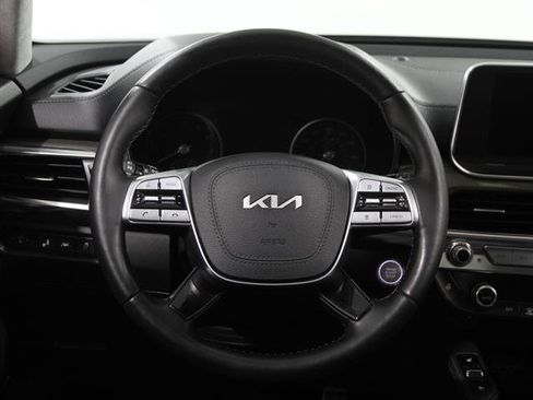Used 2022 Kia Telluride SX w/ SX Prestige Package image 7