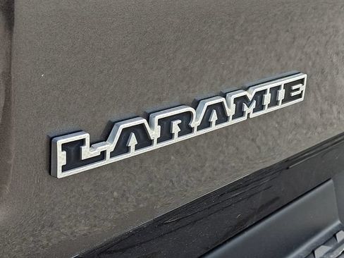 Used 2023 RAM 1500 Laramie AWD/4WD image 29