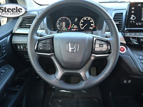 Used 2026 Honda Odyssey EX-L image 10