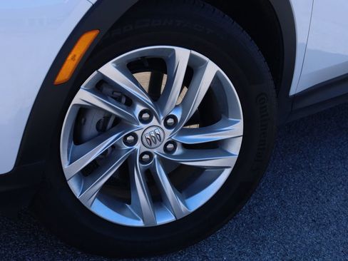 Used 2024 Buick Envista Preferred w/ Convenience I Package image 4