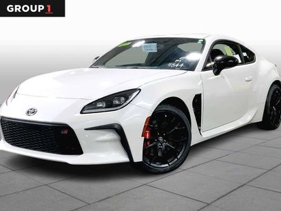 New 2025 Toyota GR86 Premium