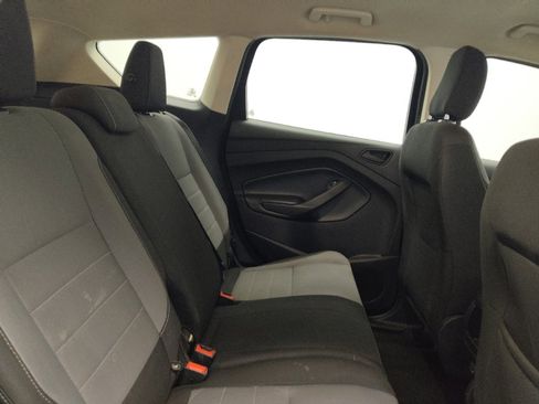 Used 2019 Ford Escape S image 19