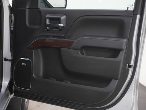 Used 2015 GMC Sierra 1500 SLT w/ SLT Crew Cab Value Package image 12