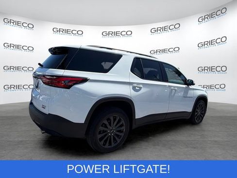 Used 2023 Chevrolet Traverse RS AWD/4WD image 7