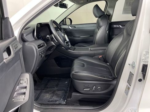 Used 2023 Hyundai Palisade Limited image 16