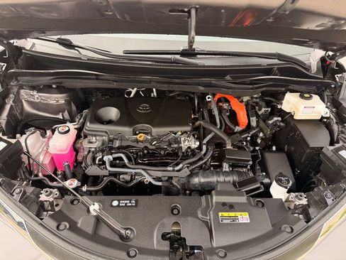 Used 2024 Toyota Sienna XLE Woodland Edition AWD/4WD image 30