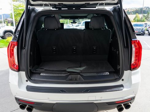 Used 2021 GMC Yukon Denali image 38