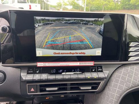 New 2026 Toyota Camry XLE AWD/4WD image 18