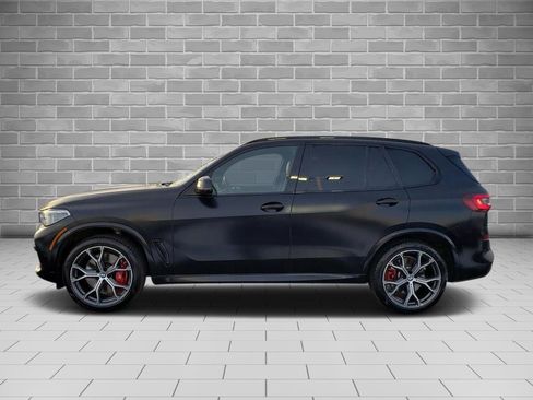 Used 2021 BMW X5 M50i w/ Executive Package image 8