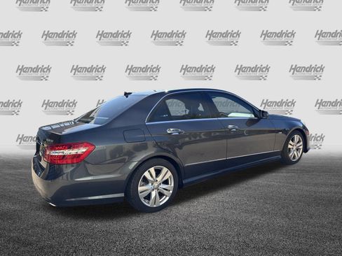 Used 2011 Mercedes-Benz E 350 BlueTEC Sedan image 10