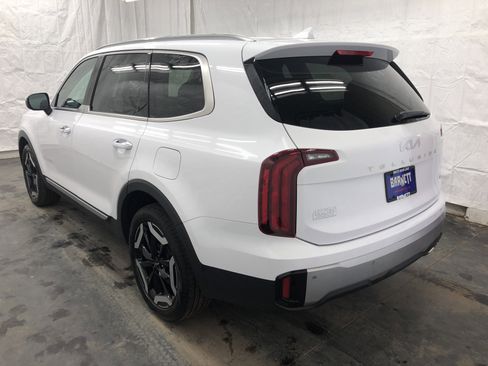 Certified 2023 Kia Telluride S w/ S Sunroof Package image 4