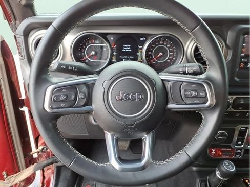 Used 2021 Jeep Wrangler Rubicon w/ LED Lighting Group AWD/4WD image 22