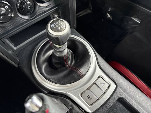 Used 2017 Subaru BRZ Premium w/ Popular Package #3 image 15