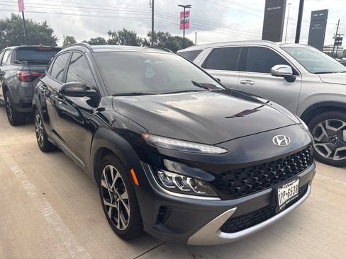 Certified 2023 Hyundai Kona Limited w/ Cargo Package AWD/4WD image 3