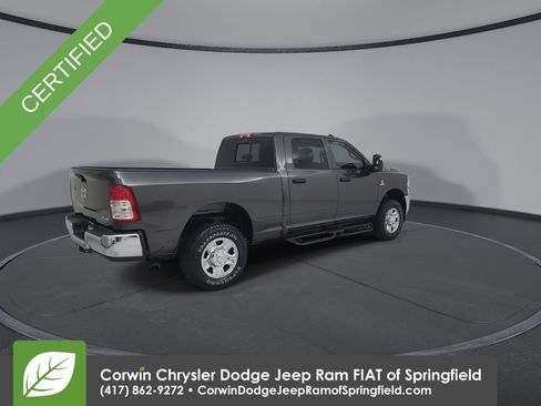 Used 2024 RAM 2500 Tradesman w/ Chrome Appearance Group AWD/4WD image 15
